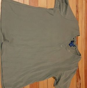 This is a green tshirt